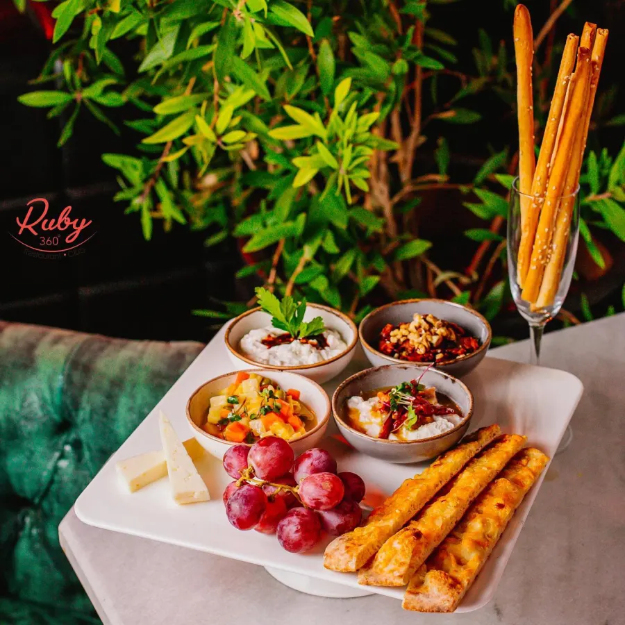Ruby 360 gallery image 3